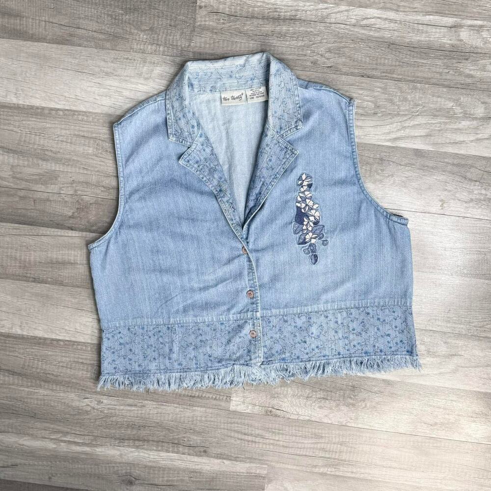 Vintage Two Twenty Light Wash Denim Vest Cottagecore Western Boho